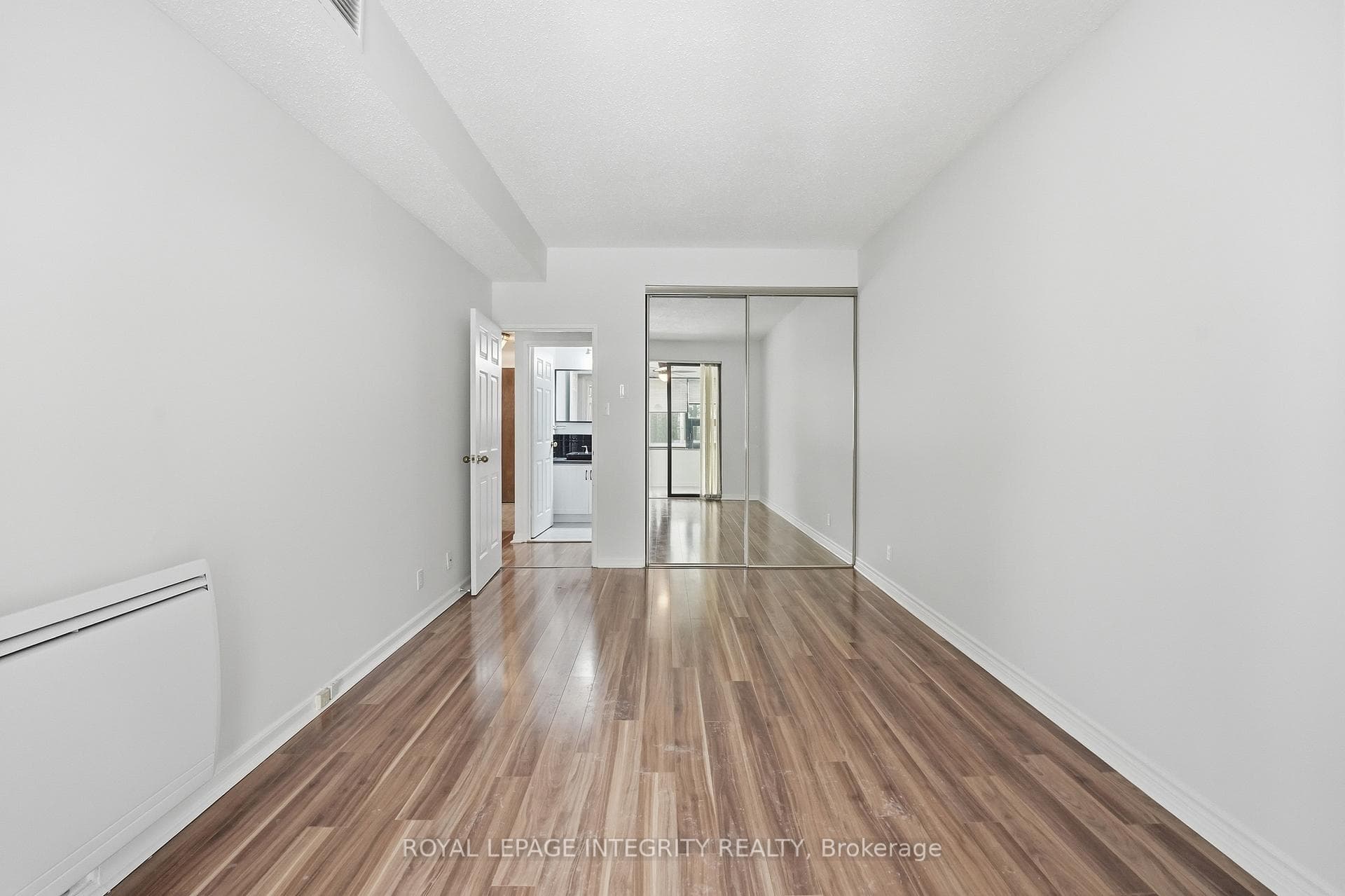 2019 Carling Avenue Unit 108 photo 21