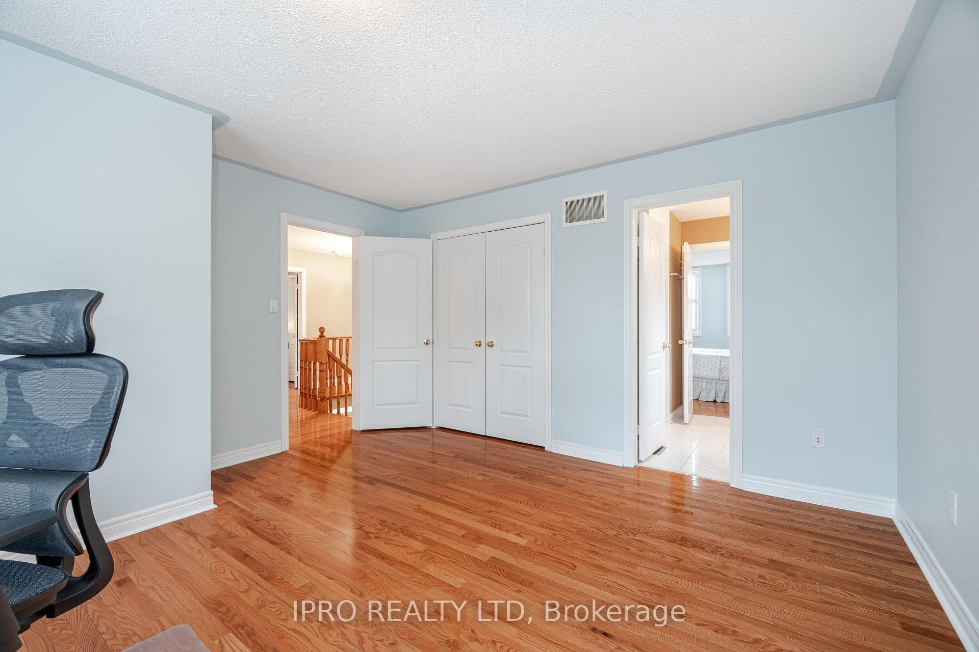 40 Citadel Crescent photo 29