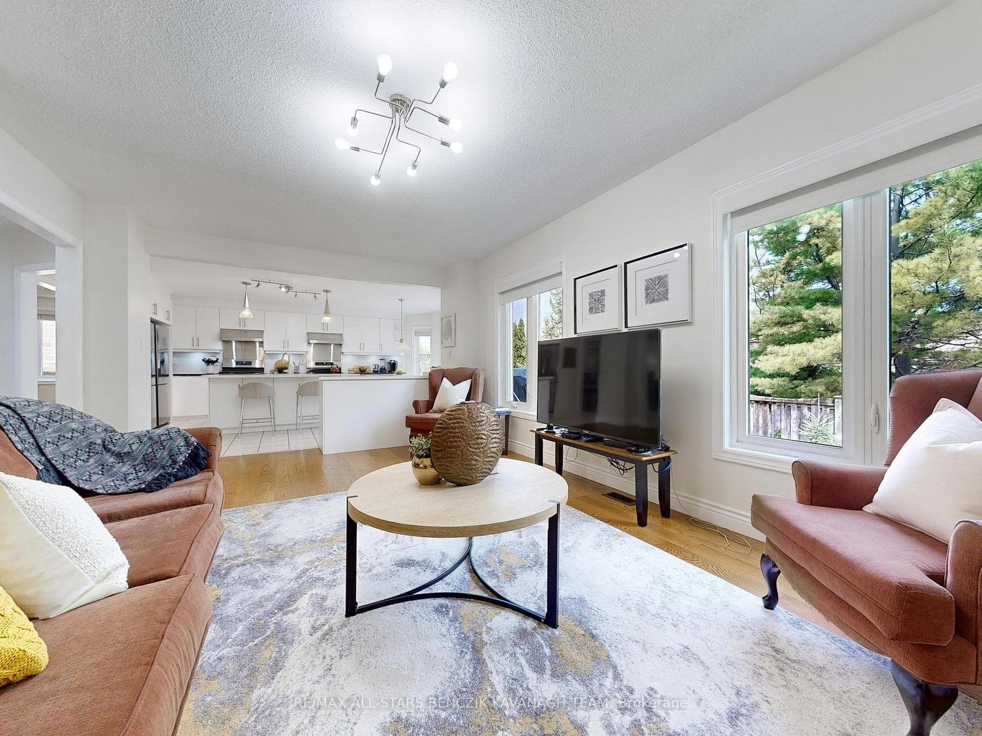 111 Cresane Street photo 7