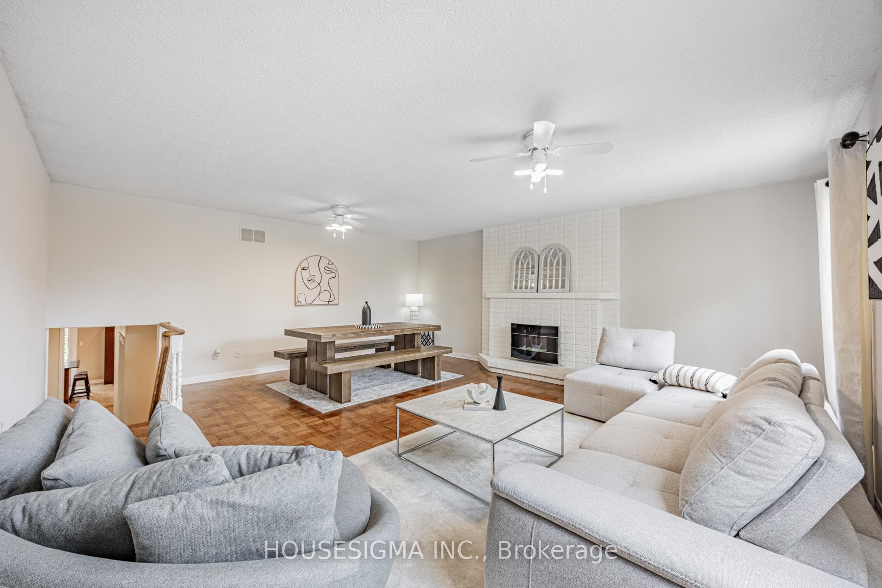 397 Morrish Road photo 4