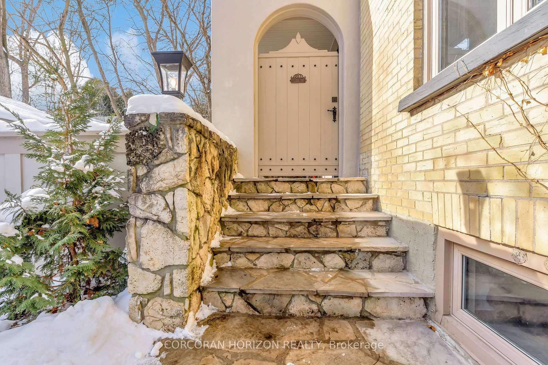 24 Ramore Street photo 3
