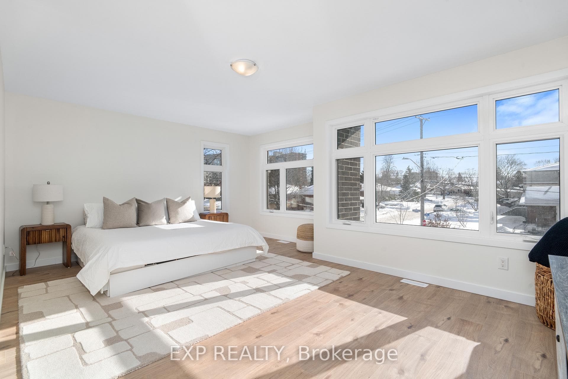 503 Cote Street photo 14