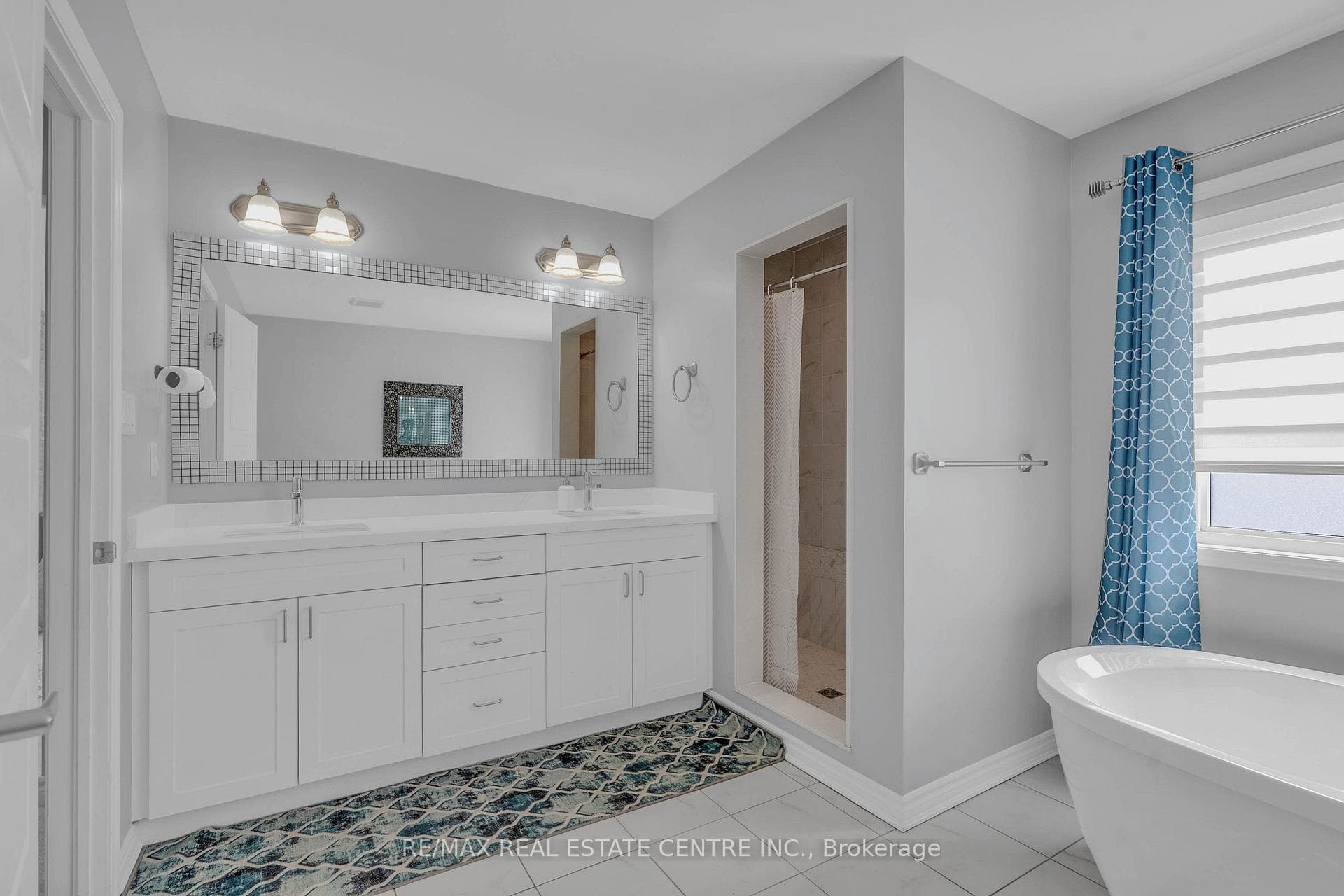 460 Equestrian Way photo 23