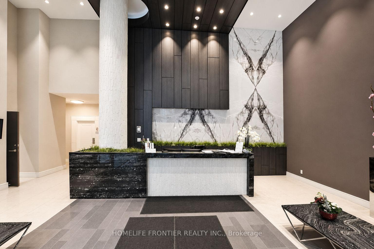 9191 Yonge Street Unit 218 photo 25