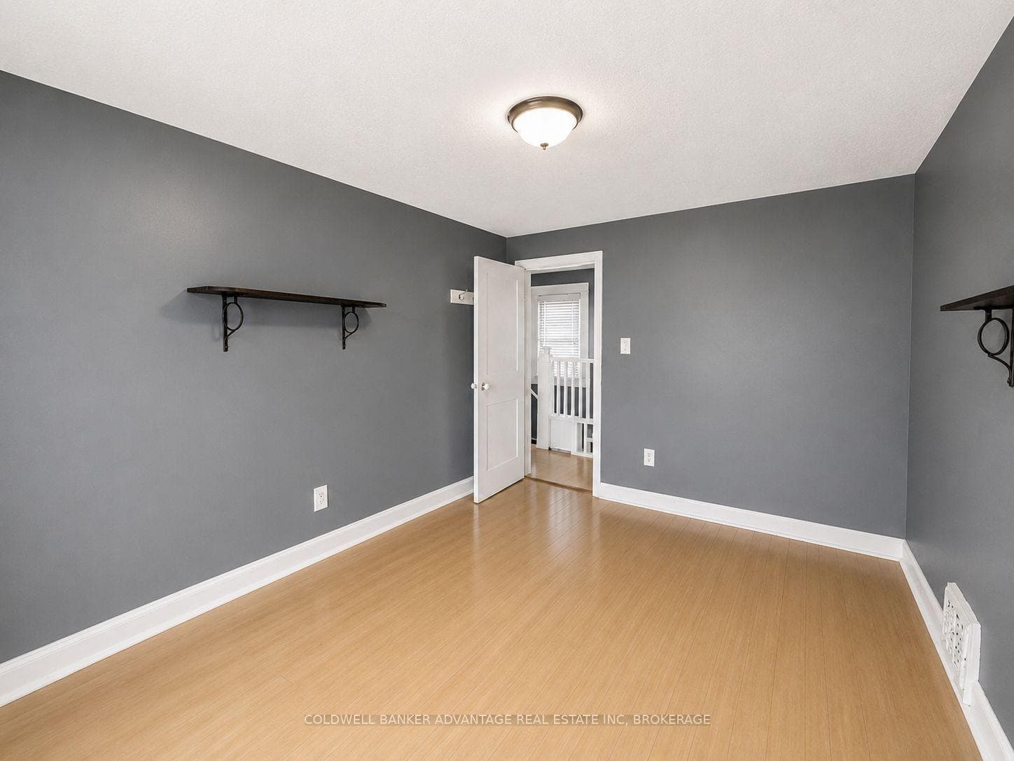 64 Pine Street photo 20