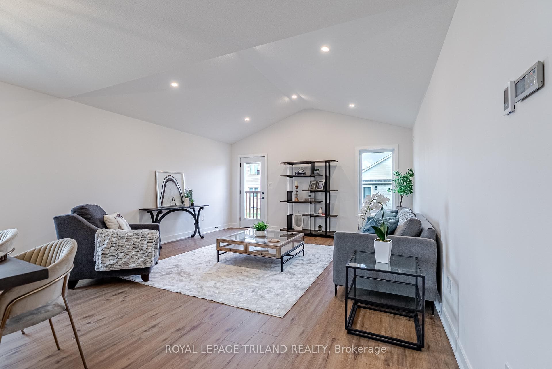 134 Styles Drive photo 25