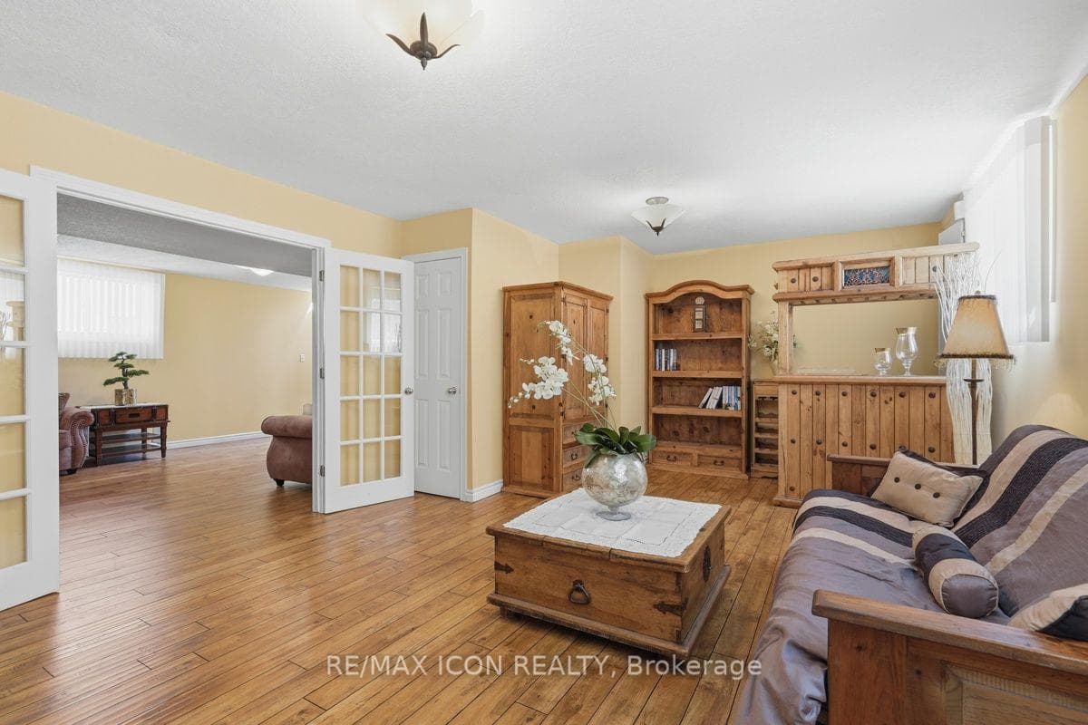 632 Thornwood Drive photo 27
