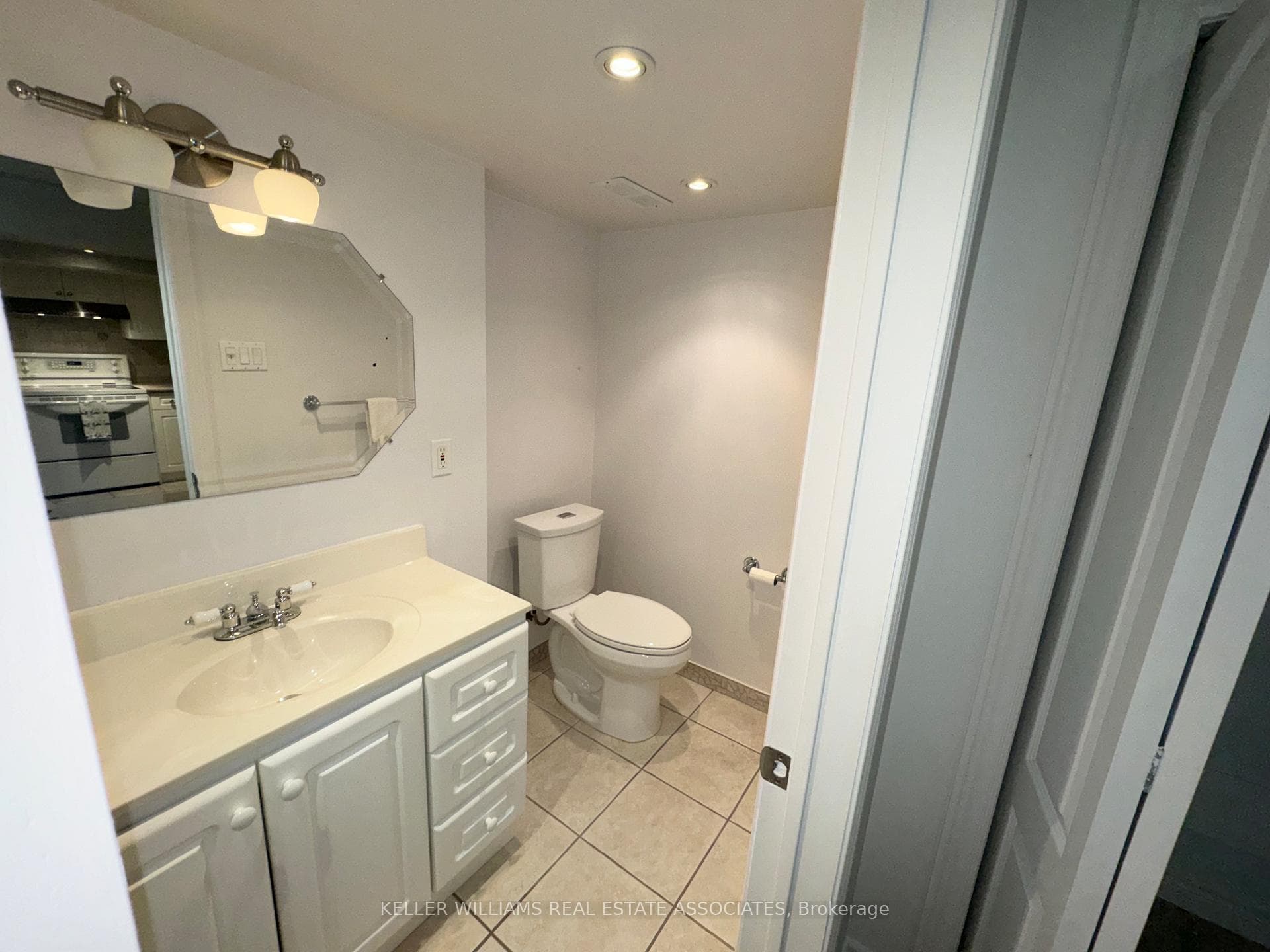 282 Oxbow Crescent photo 12