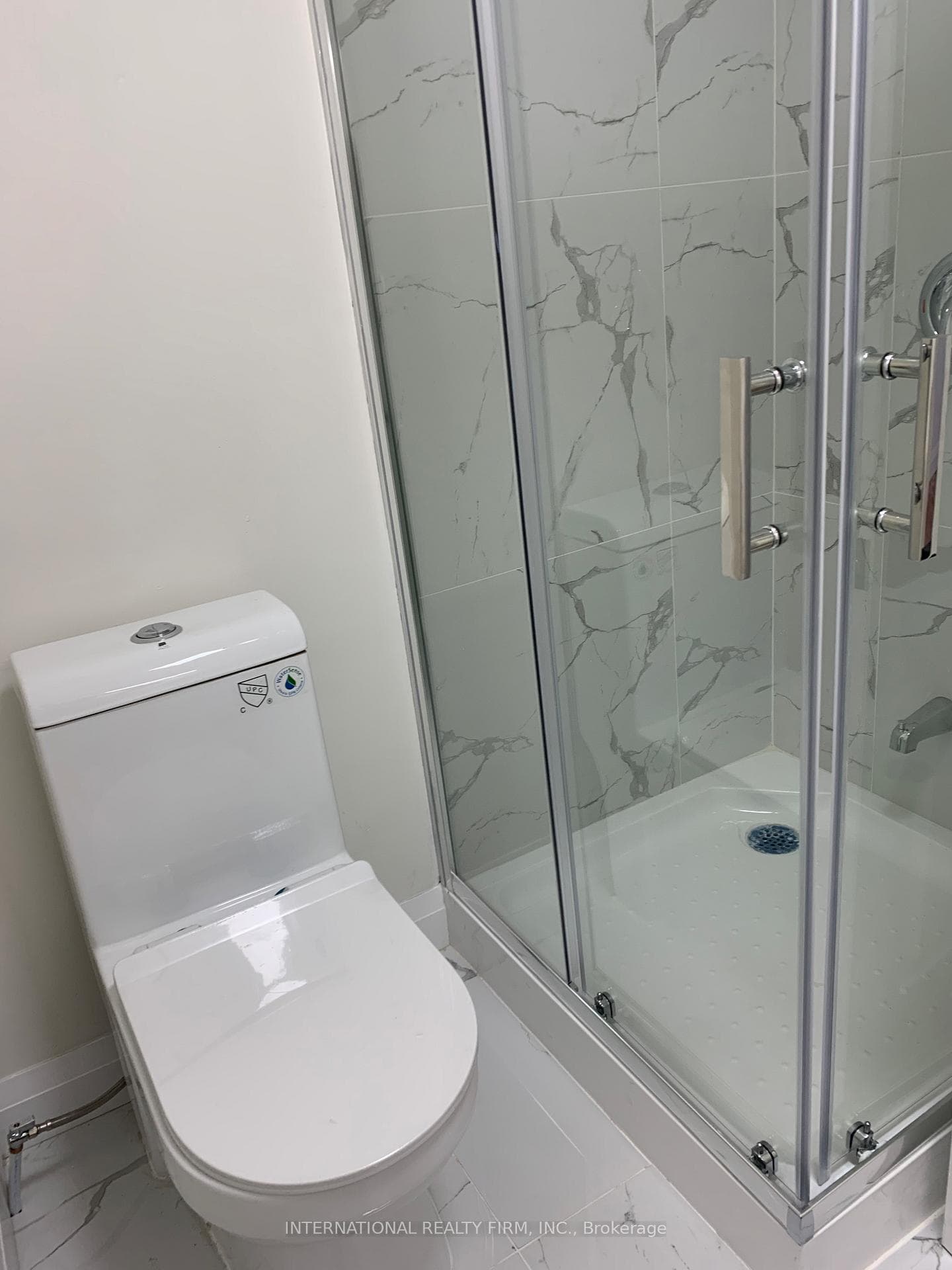 En- Suite Master Bedroo