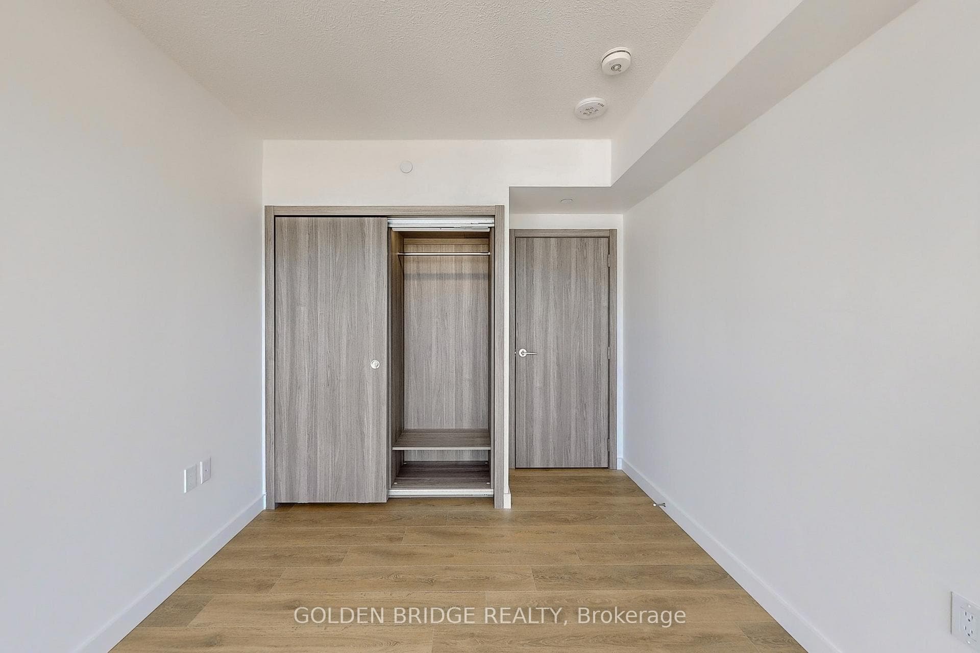 38 Widmer Street Unit 4311 photo 17