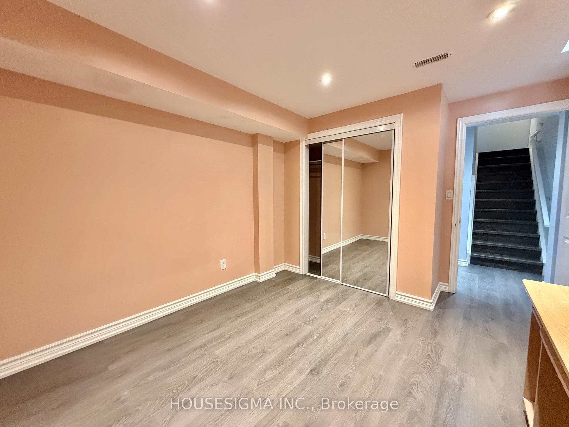 50 Victoriaville Road photo 45