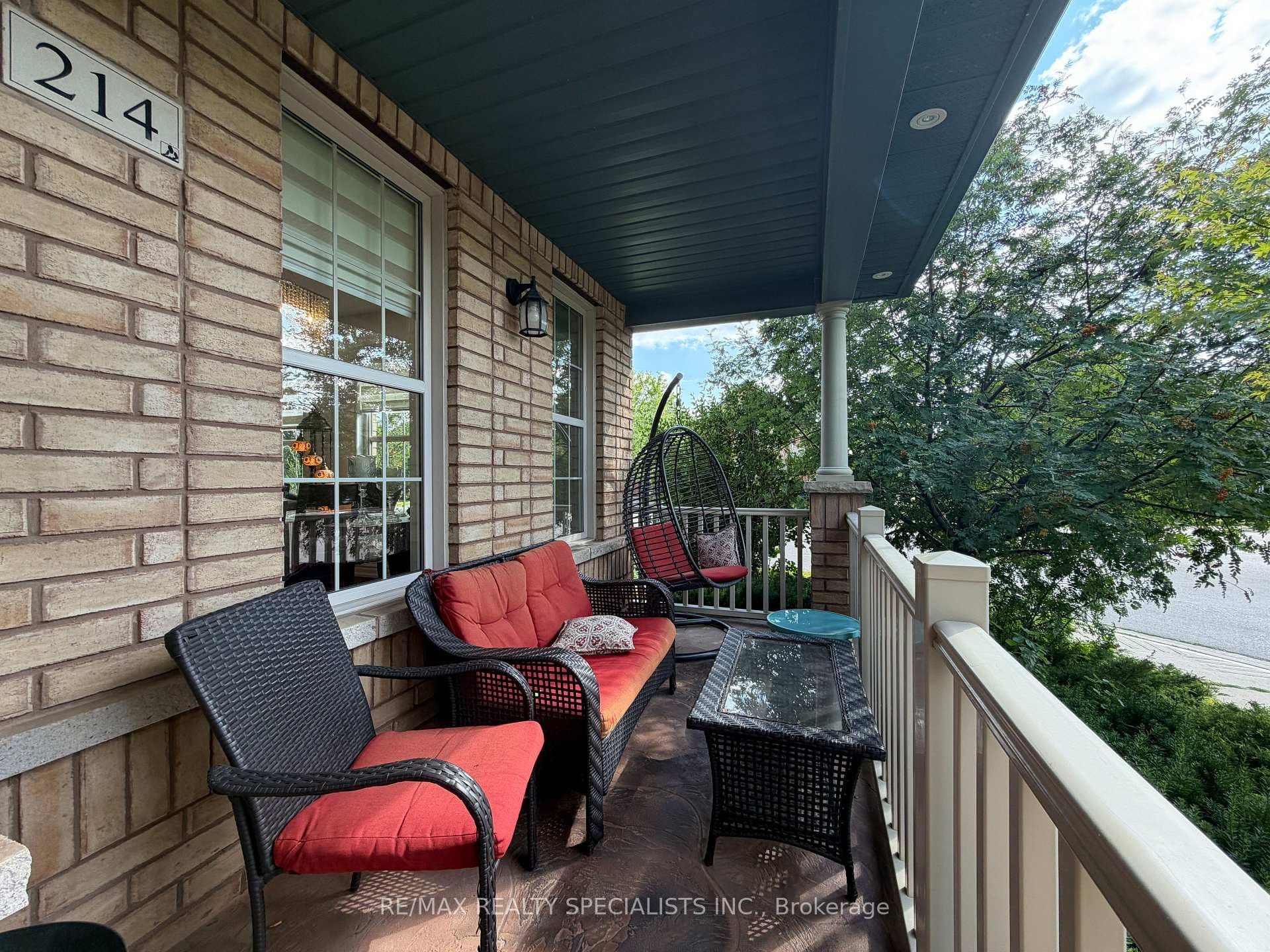 214 Mccready Drive photo 5