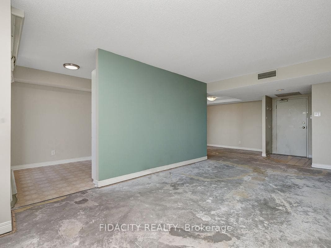 100 Grant Carman Drive Unit 216 photo 6