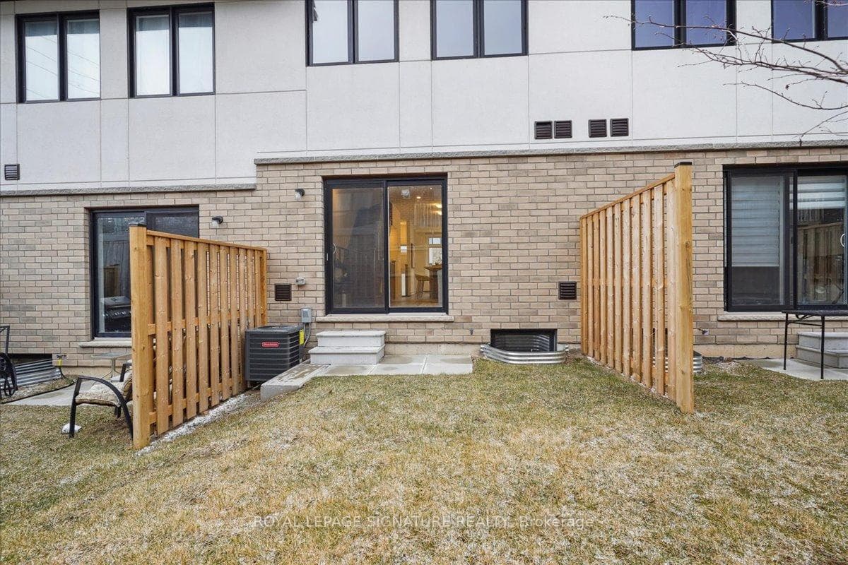 527 Shaver Road Unit 16 photo 33