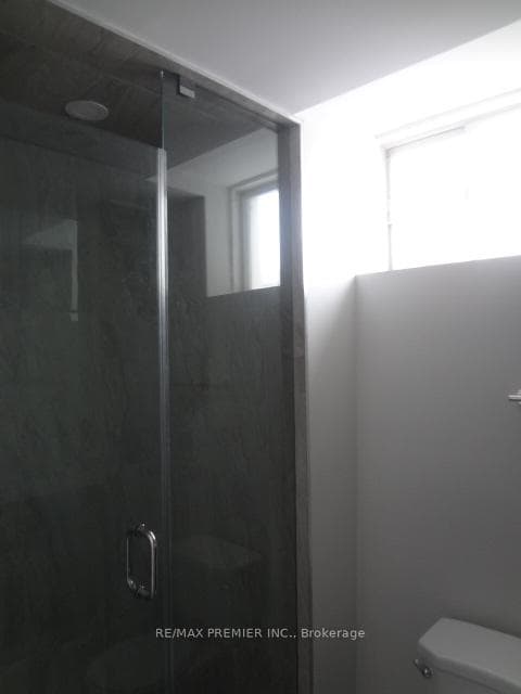 20 Dovehaven Crescent Unit Bsmt photo 15