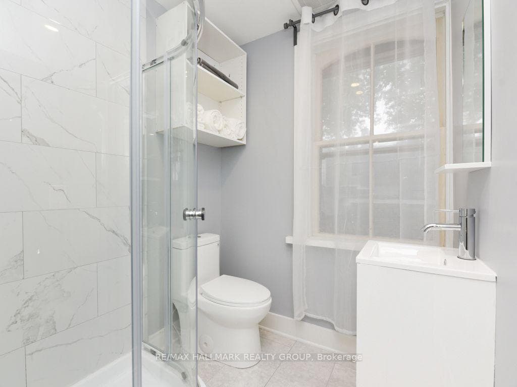 419 BESSERER Street photo 31