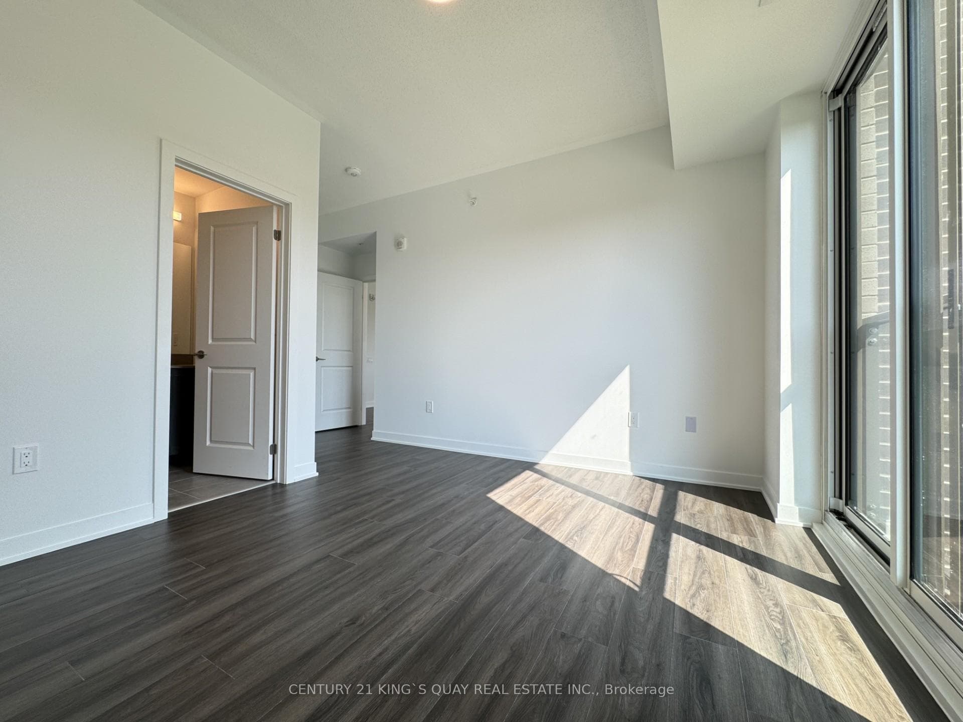 385 Arctic Red Drive Unit 307 photo 6