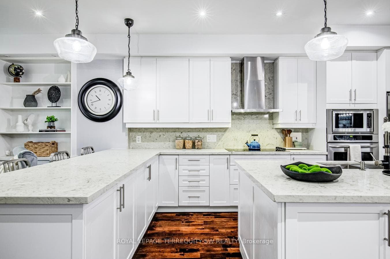 888 Fourth Street photo 13