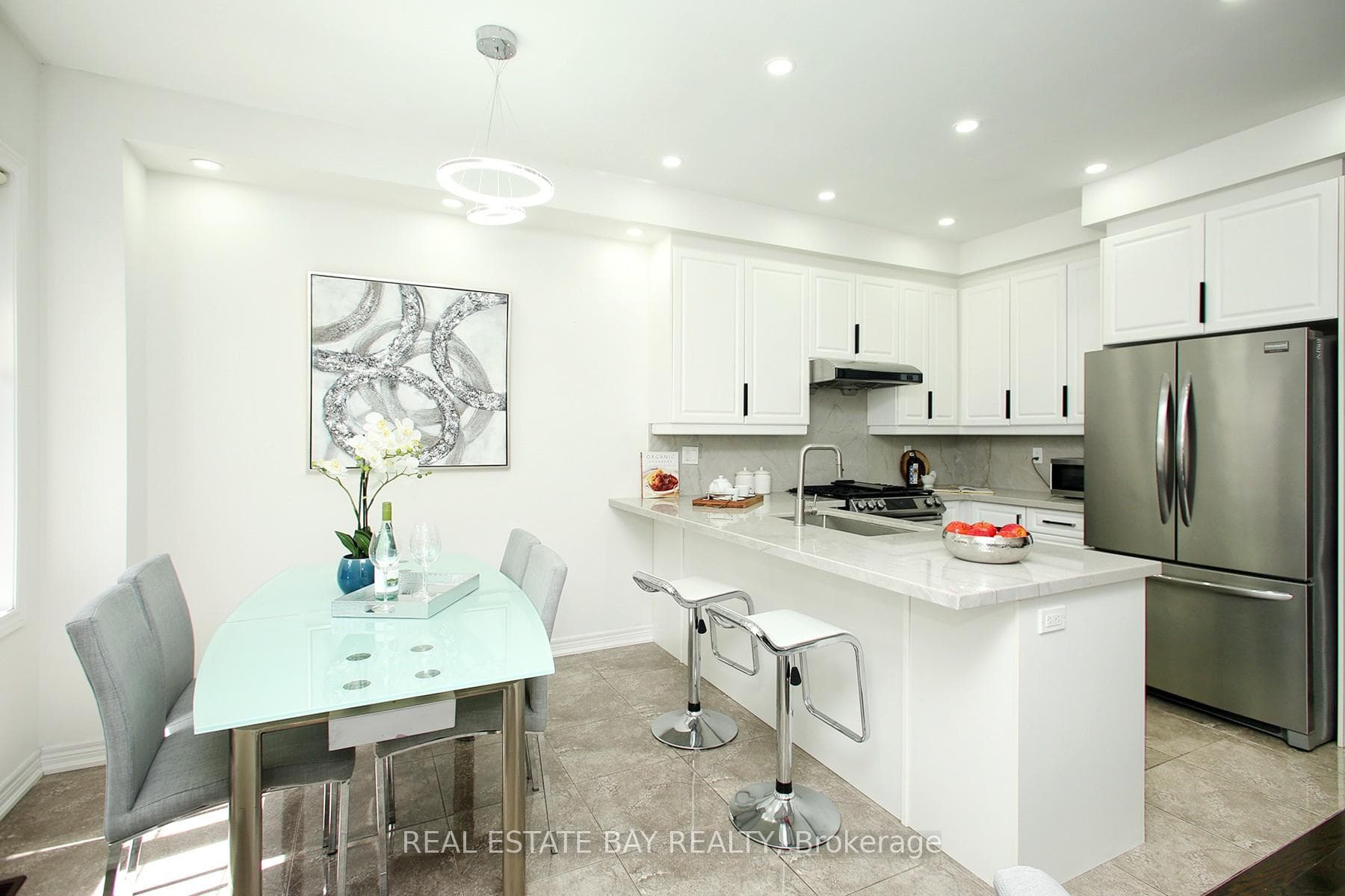 25 Sibella Way photo 5
