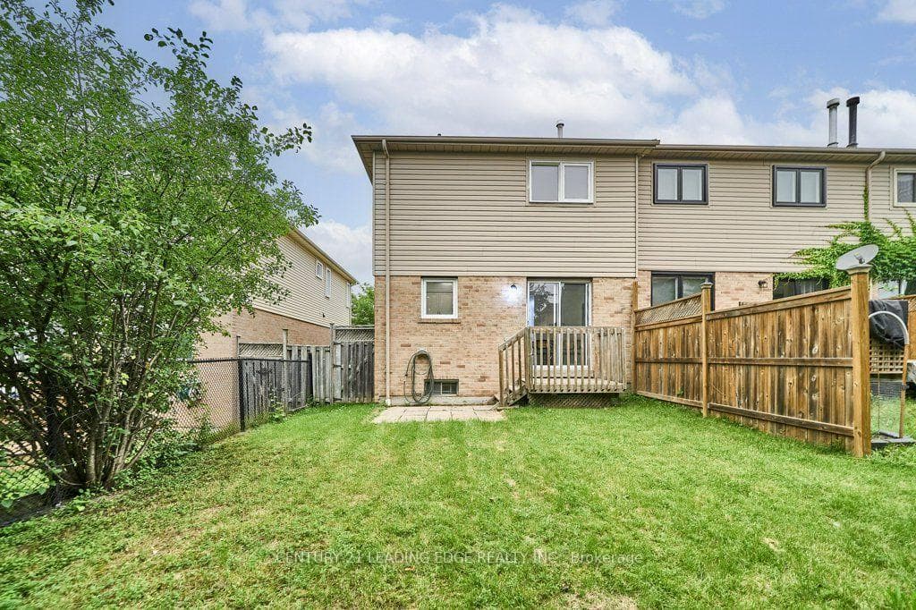 137 Timber Mill Avenue photo 41
