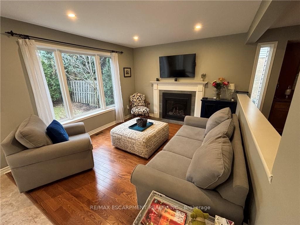 111 Duncairn Crescent photo 15