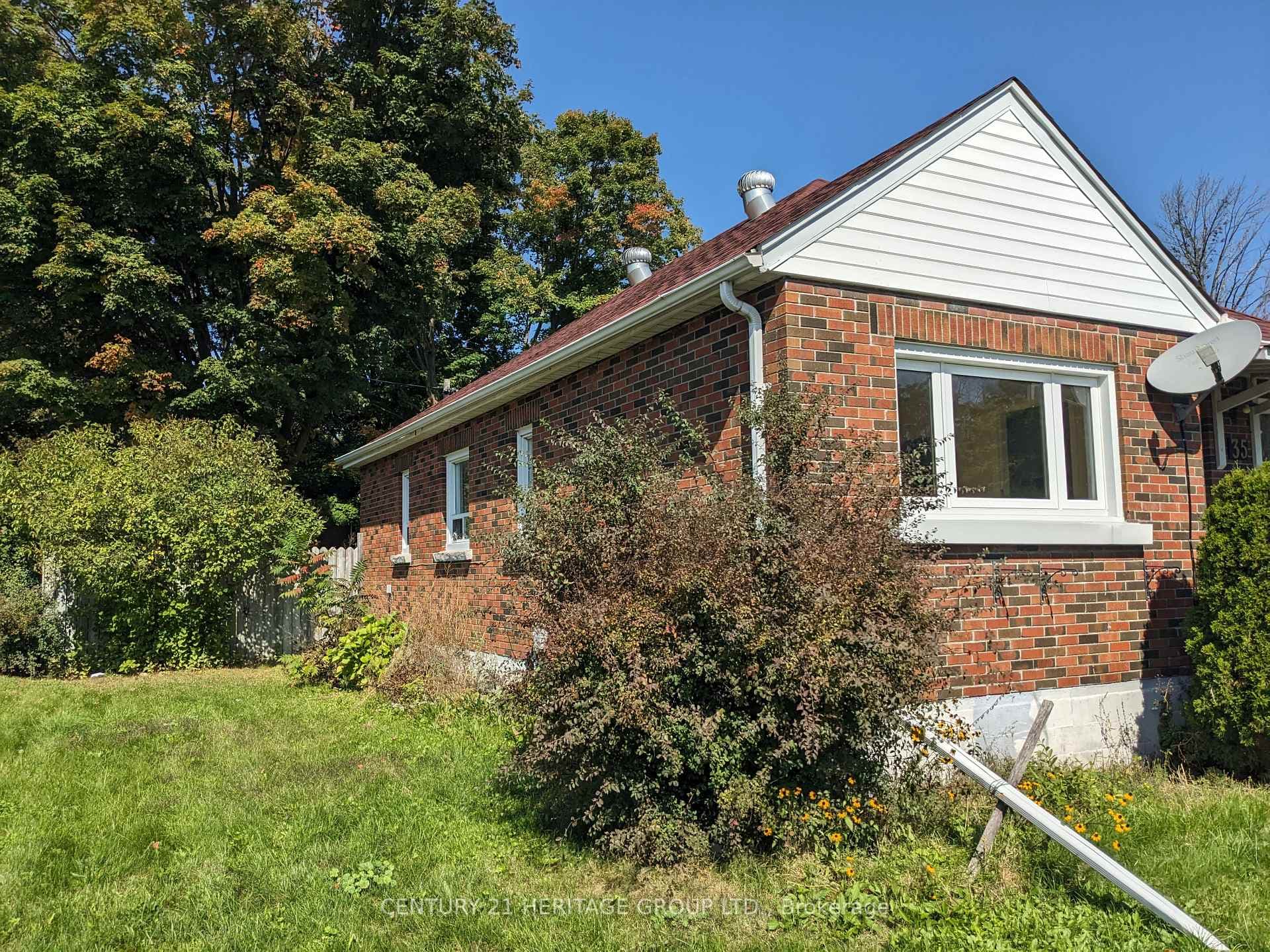 35 Argyle Avenue photo 38