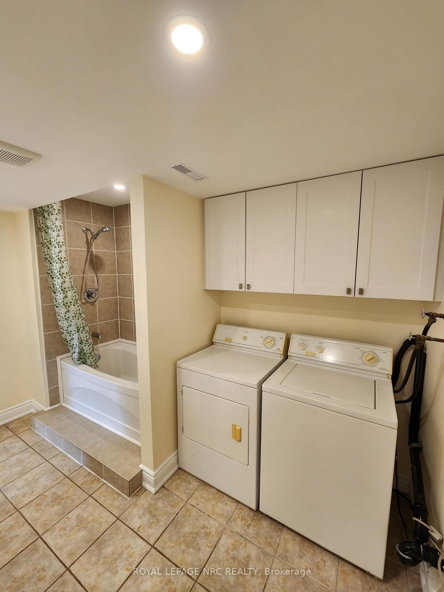 your own set of laundry & dryer