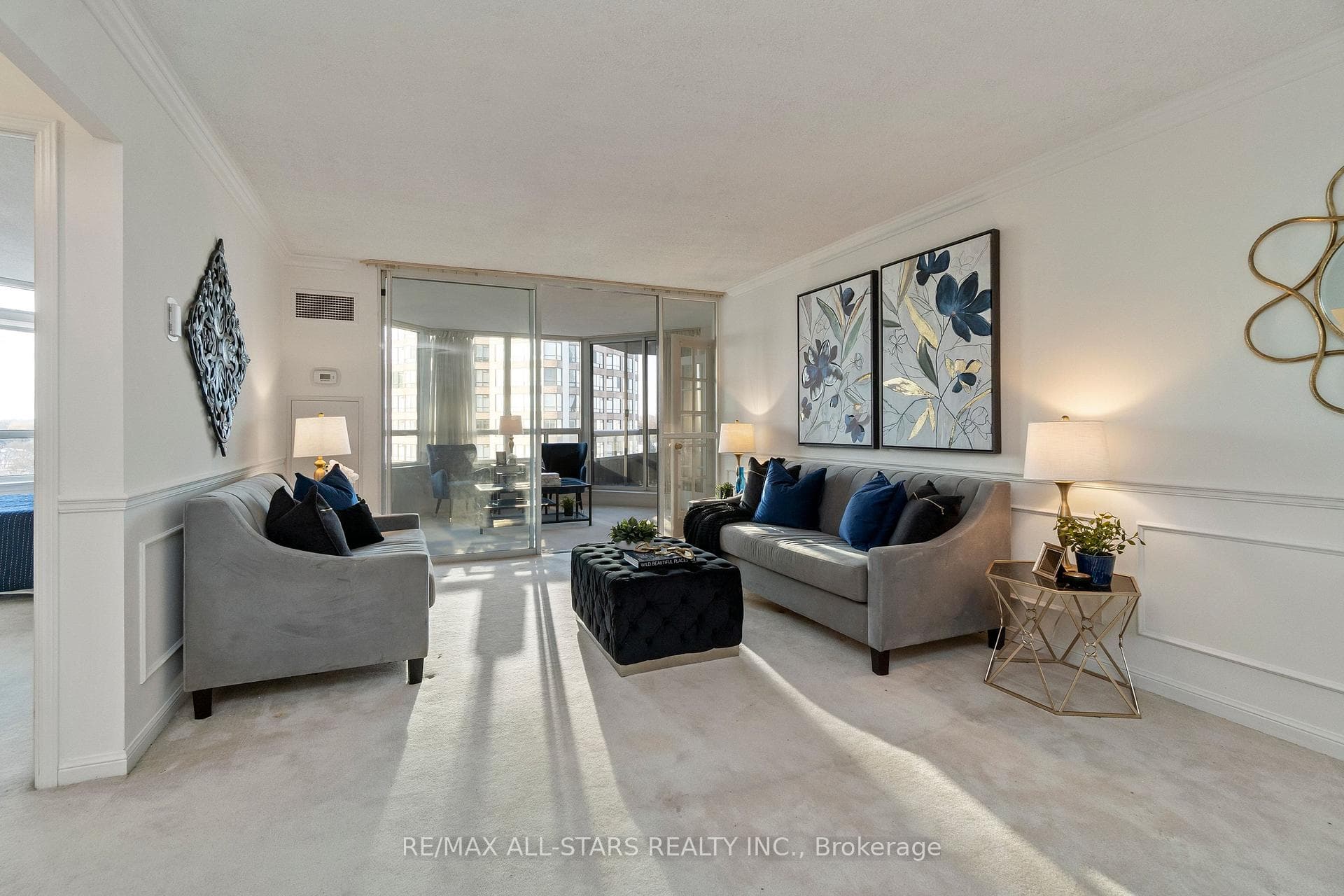 610 Bullock Drive Unit 701 photo 4