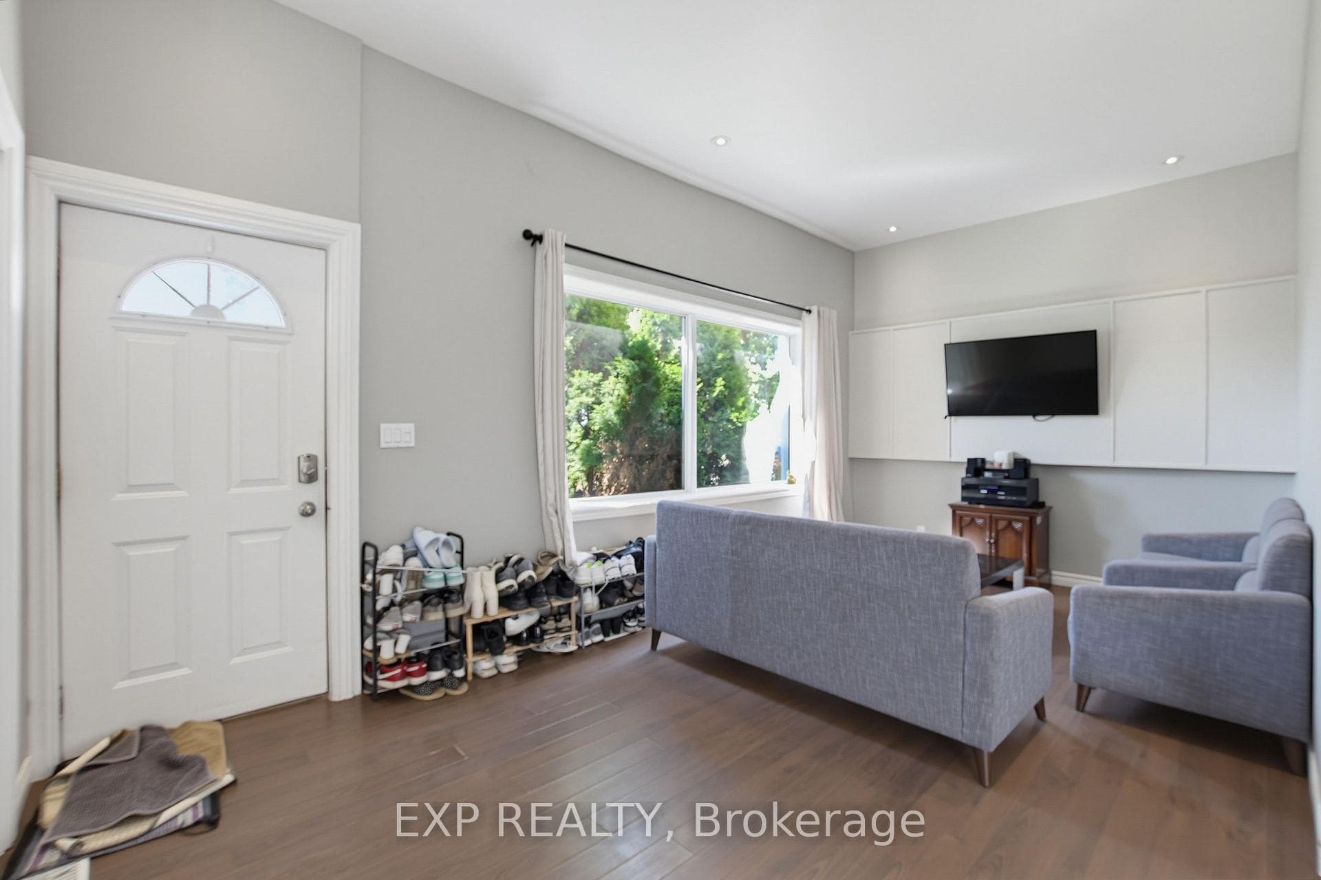 121 Mount Pleasant Avenue photo 6