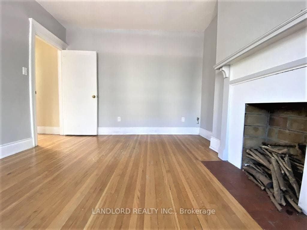 343 St. Clair Avenue Unit D photo 14