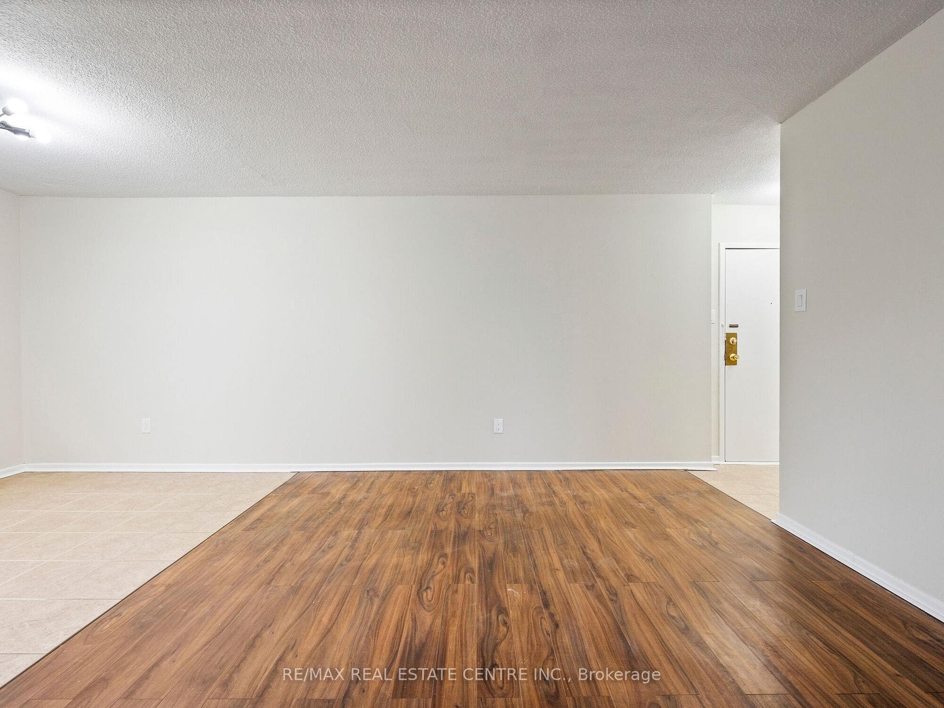 15 Kensington Road Unit 101 photo 12