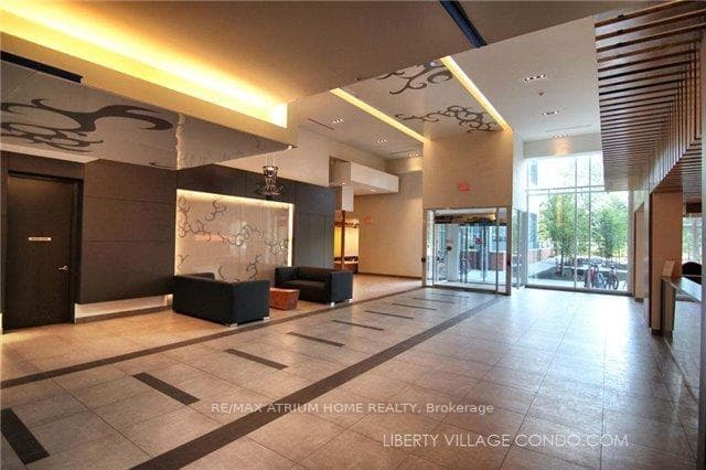 5 Hanna Avenue Unit 613 photo 19