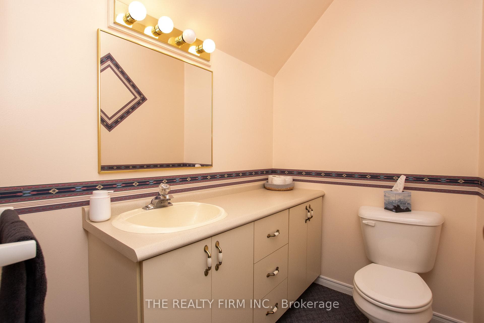 38904 Londesboro Road photo 33