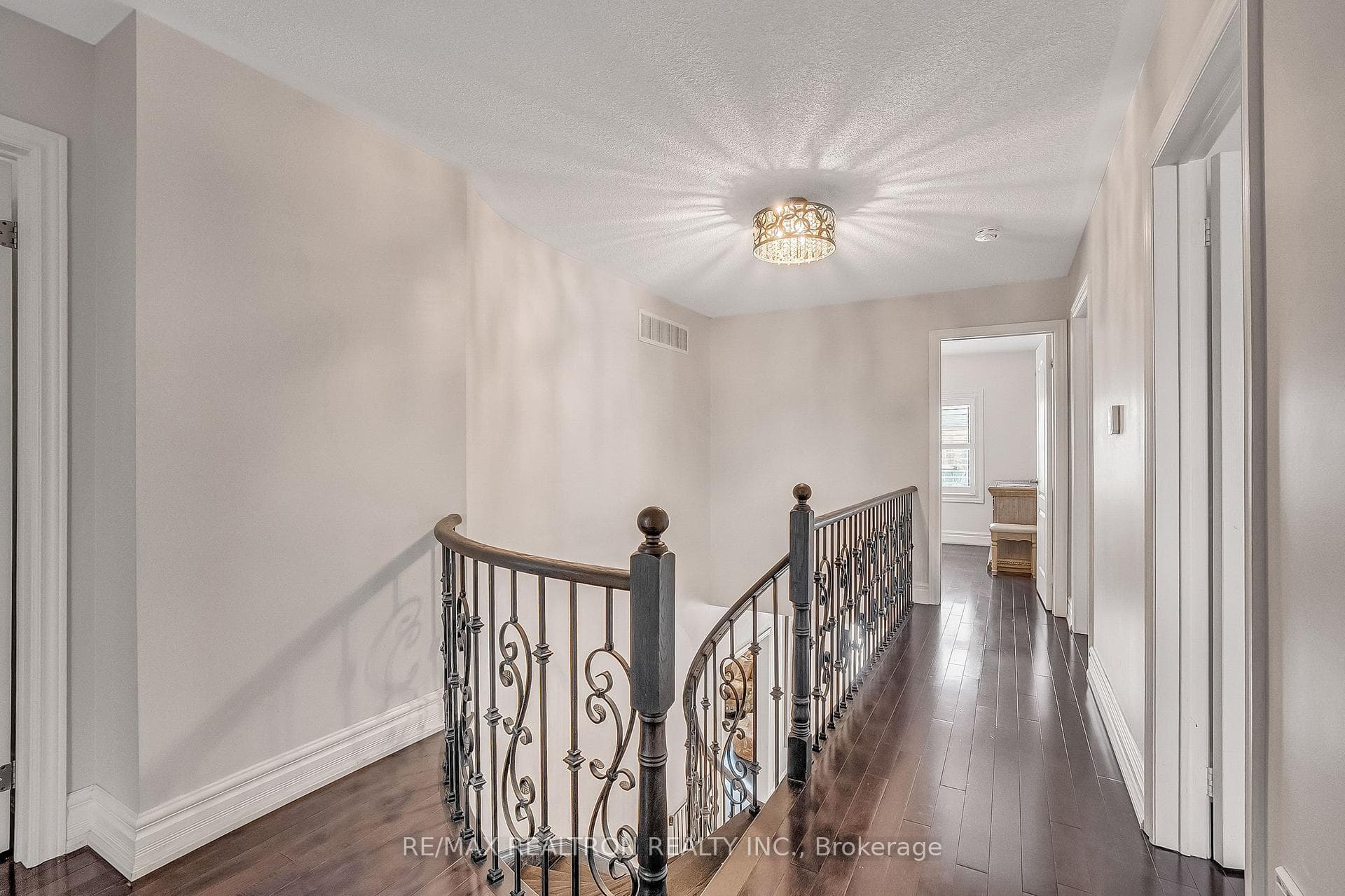 351 Brookside Road photo 25