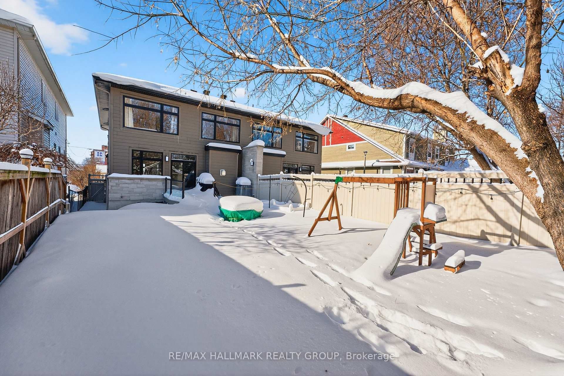 579 Foxview Place photo 50