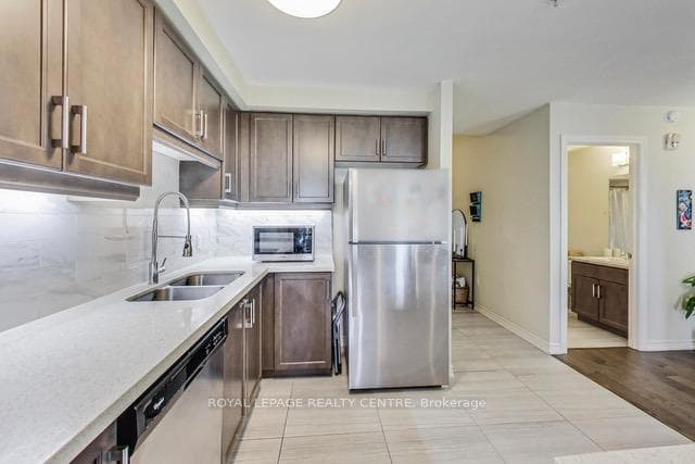 640 Sauve Street Unit 323 photo 17