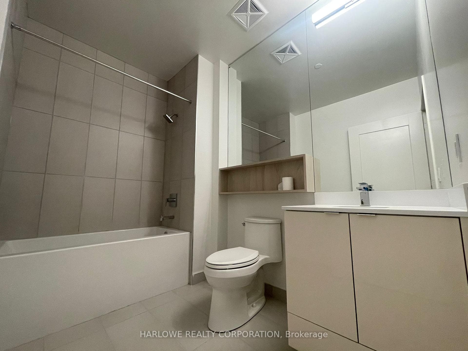 60 Princess Street Unit 217 SE photo 9