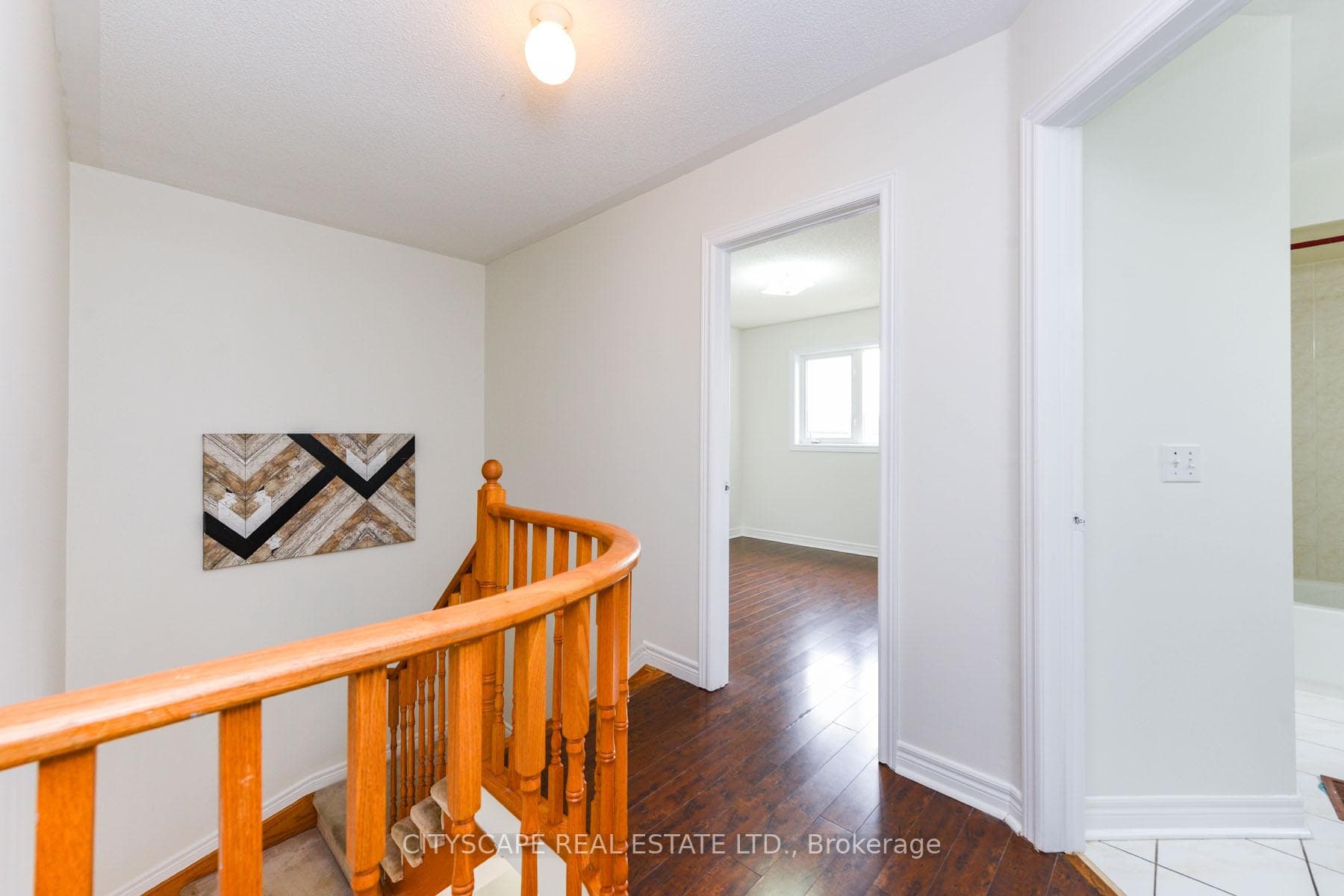 56 Checkerberry Crescent photo 17