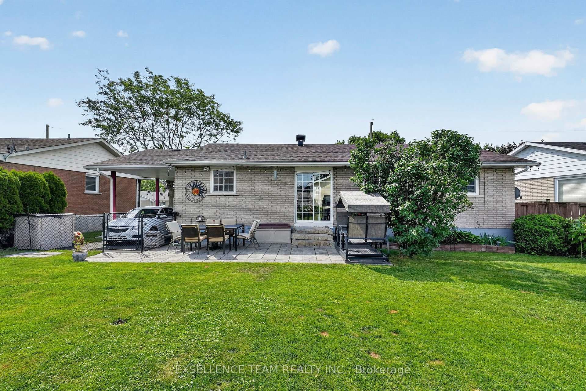 1120 Lasalle Road photo 33