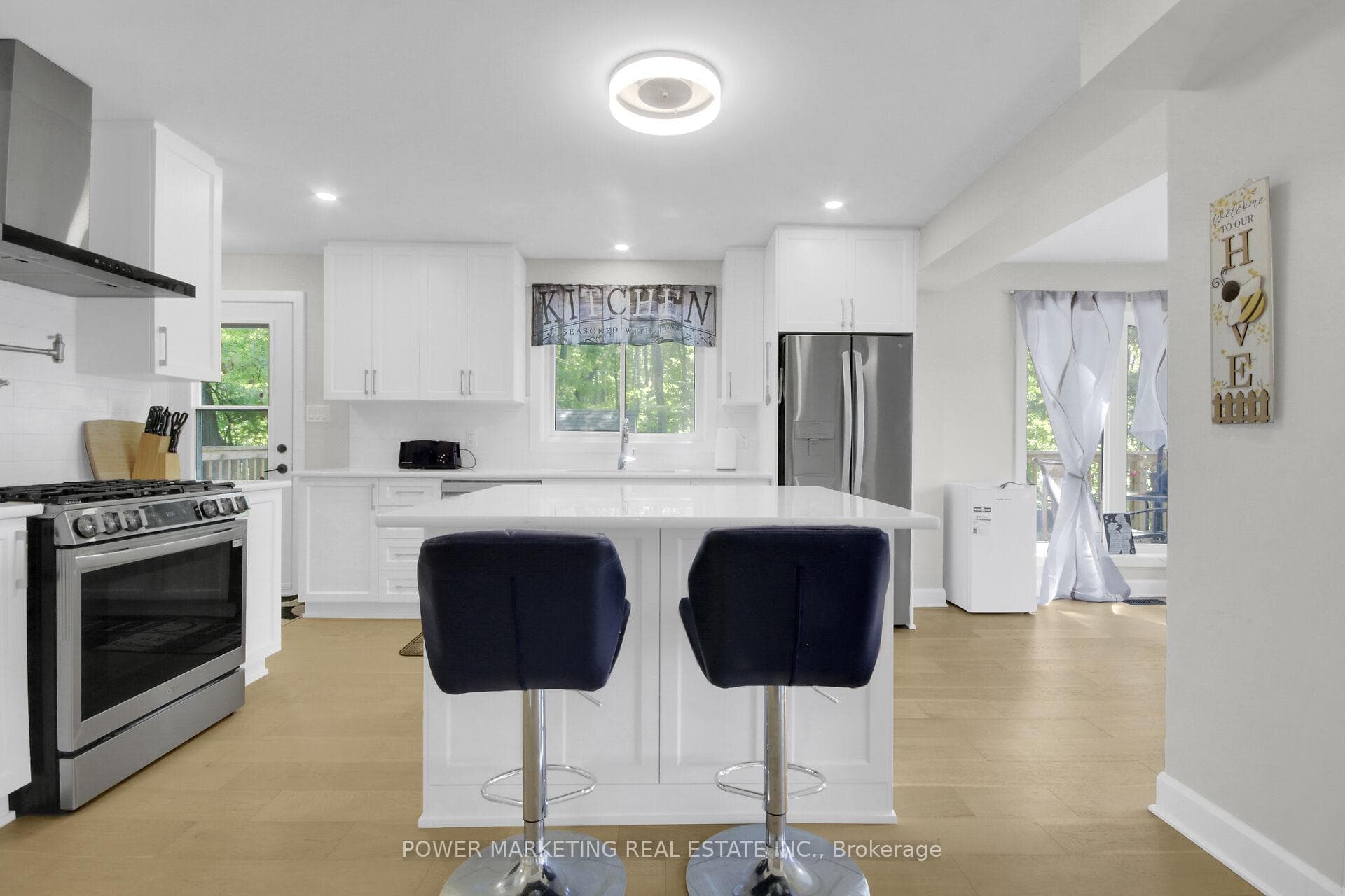 1312 BAYVIEW Drive photo 16