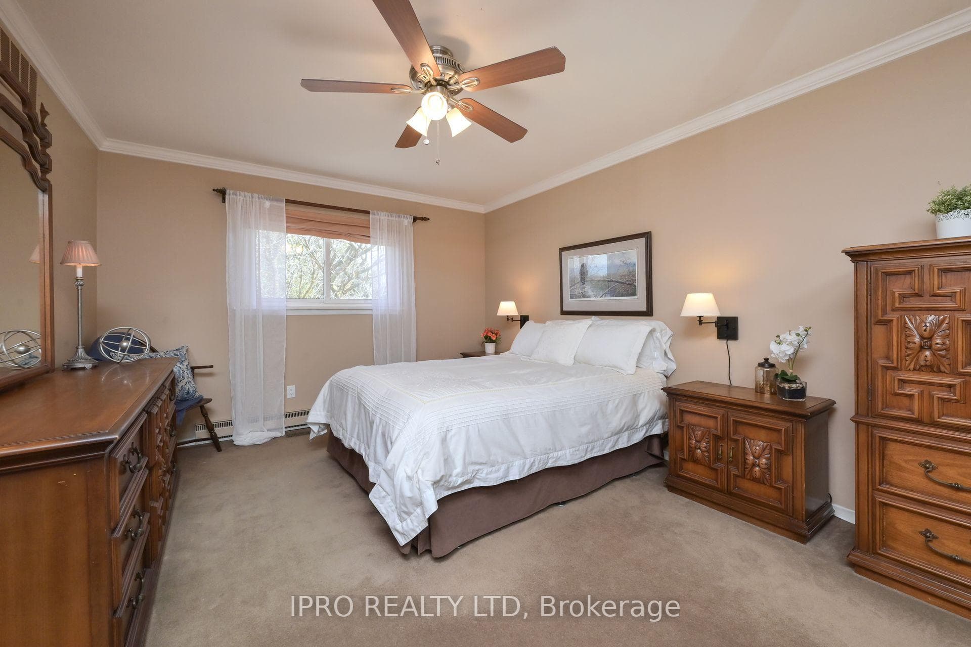 29 Simcoe Street photo 16