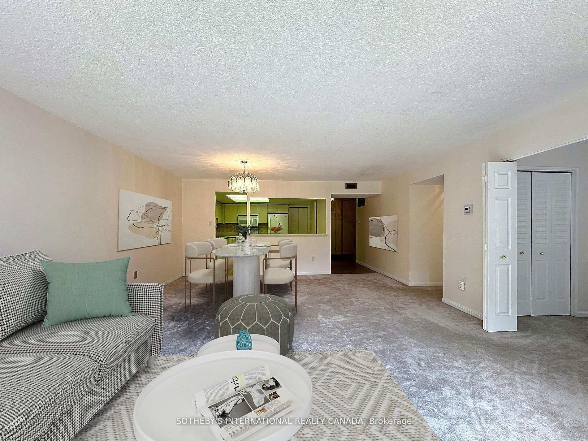 245 The Donway N/A Unit 204 photo 10
