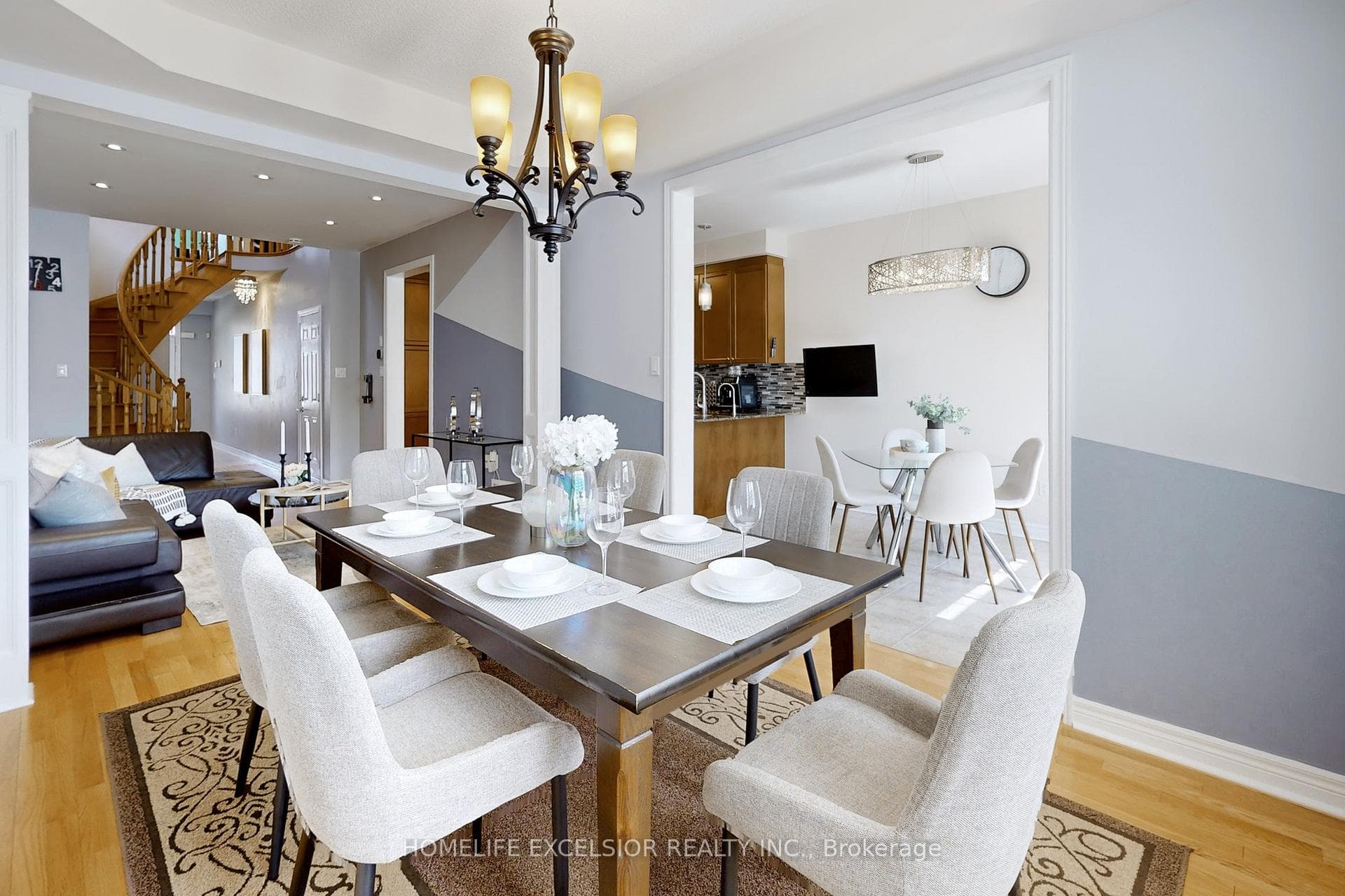 17 Princess Diana Drive photo 7
