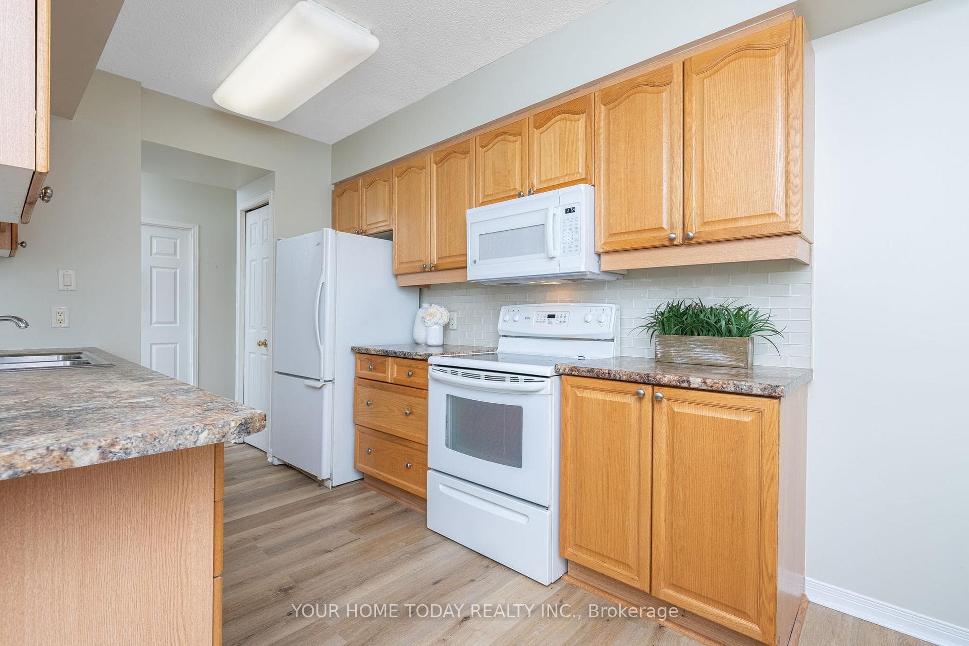 24 Chapel Street Unit 102 photo 13
