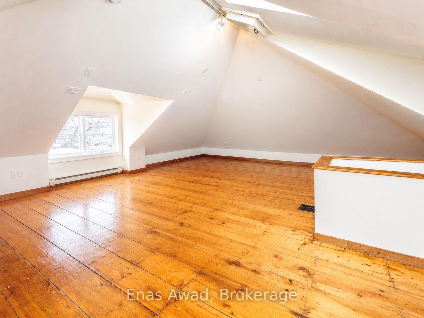 405 3rd Avenue photo 14