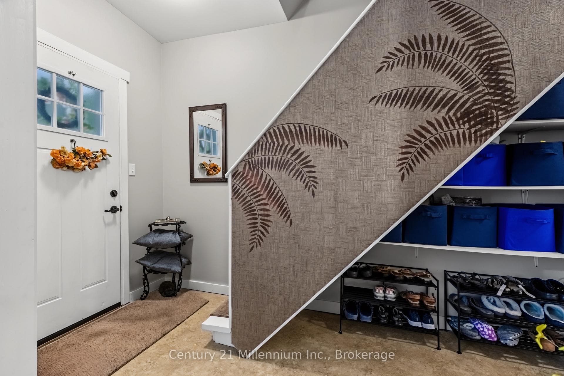 544 Louisa Street photo 21