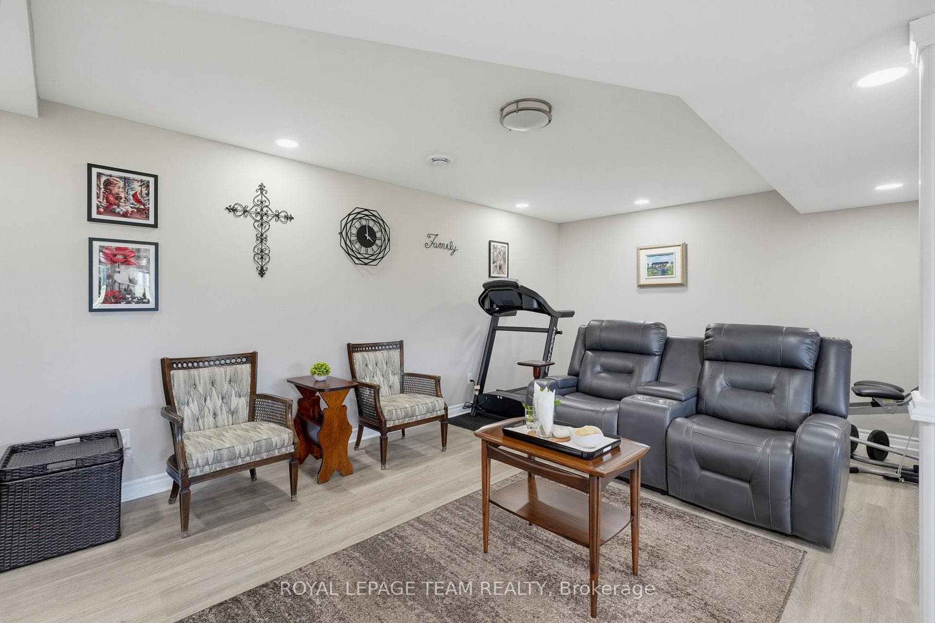 547 MALLOY Road photo 24