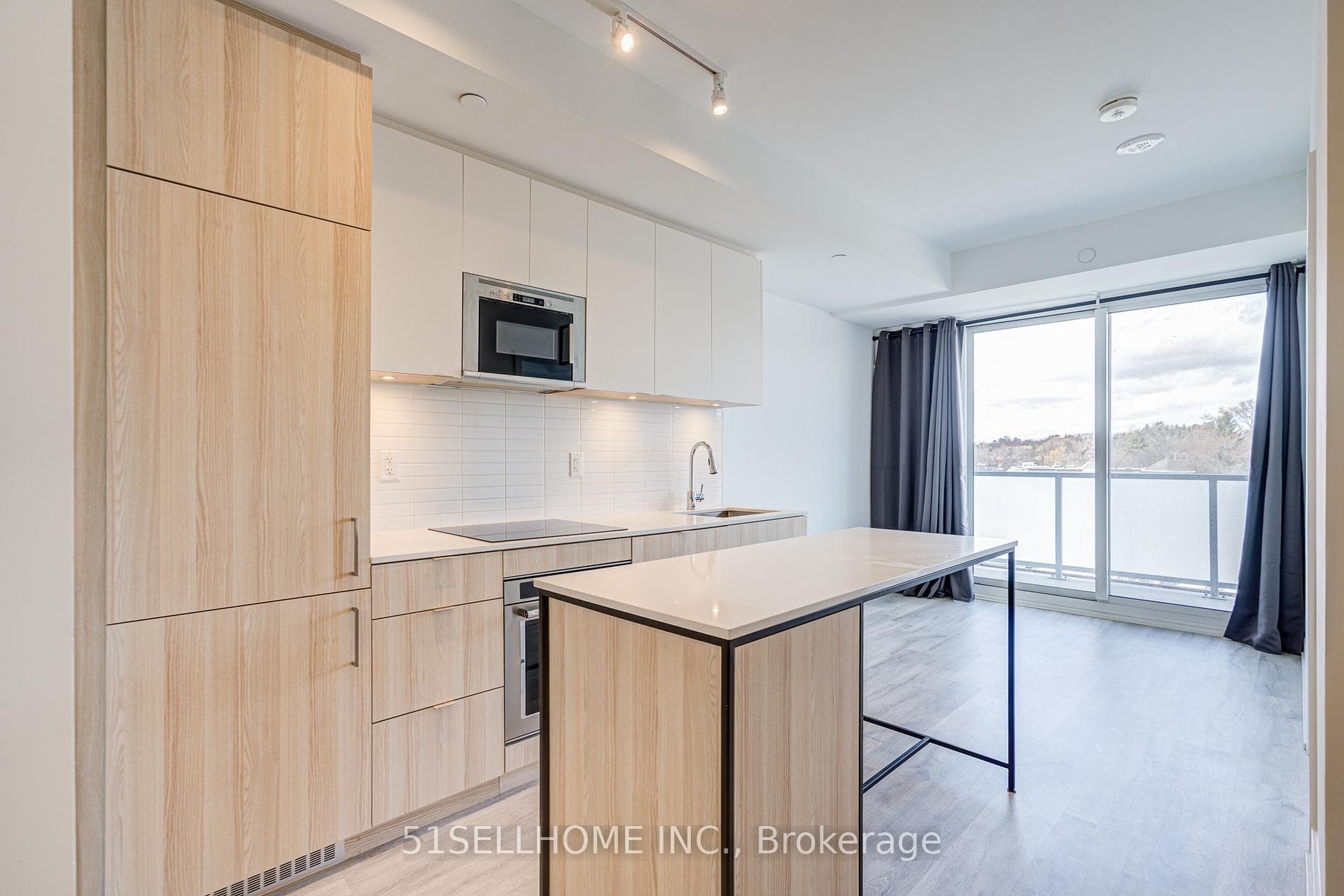 215 Lakeshore Road Unit 333 photo 22