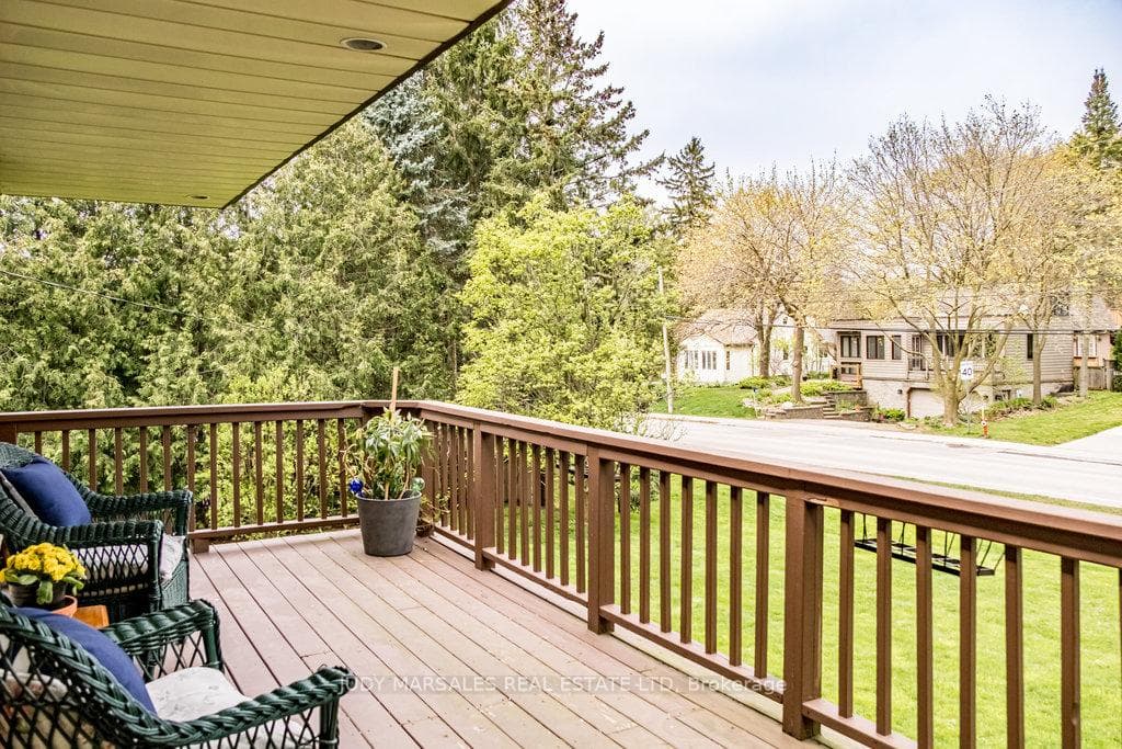 646 Harvest Road photo 28