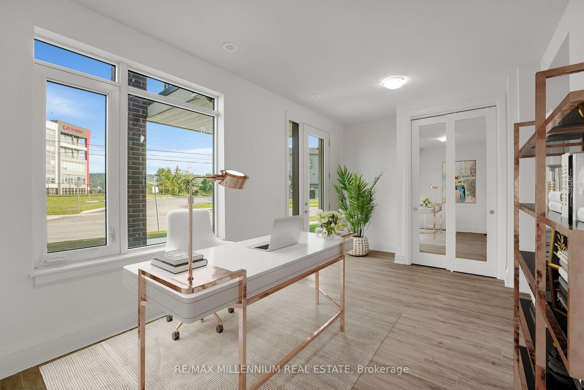 80 Windward Drive photo 5